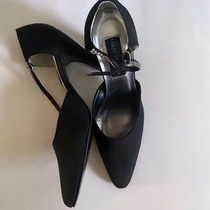 Colin Stuart black heels women's shoes Size 7